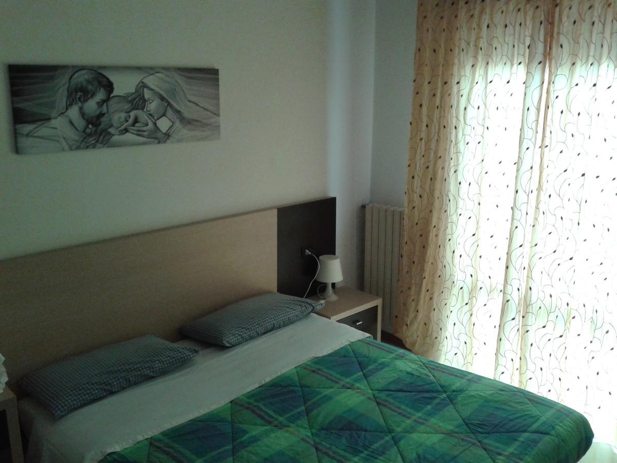 Residence Monaco Appartamenti Римини Номер фото