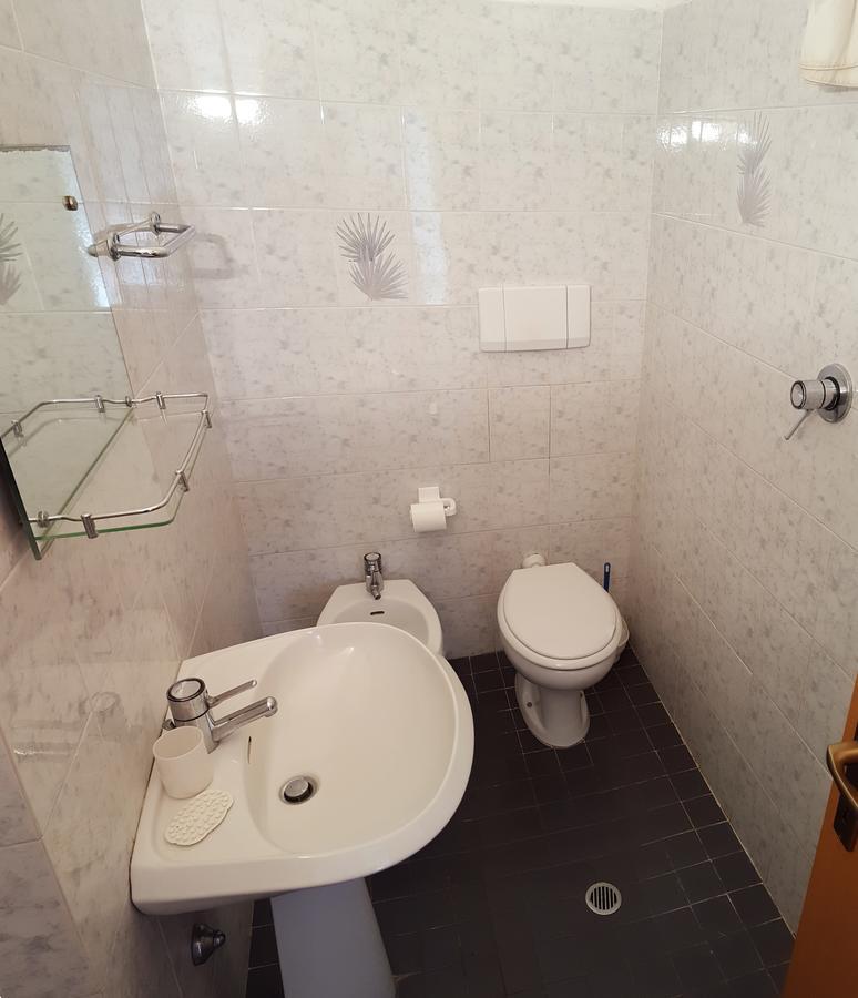 Residence Monaco Appartamenti Римини Экстерьер фото